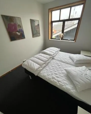 Folsted - Vaerelse 105 Fri Parkering