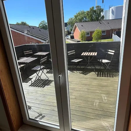 מלון קפסולה Folsted - Vaerelse 105 Fri Parkering Bindslev