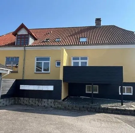 Folsted - Vaerelse 105 Fri Parkering *